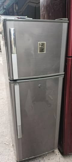 Dawlance Frig Medium Size