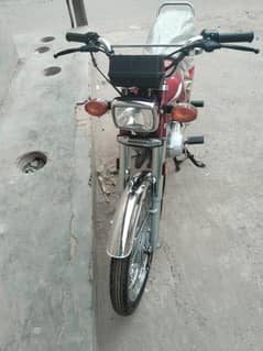new bike he jis ne Leni ho whi rabta kre