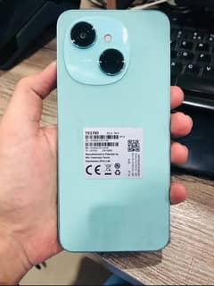 Tecno spark go 1 4+4/64gb