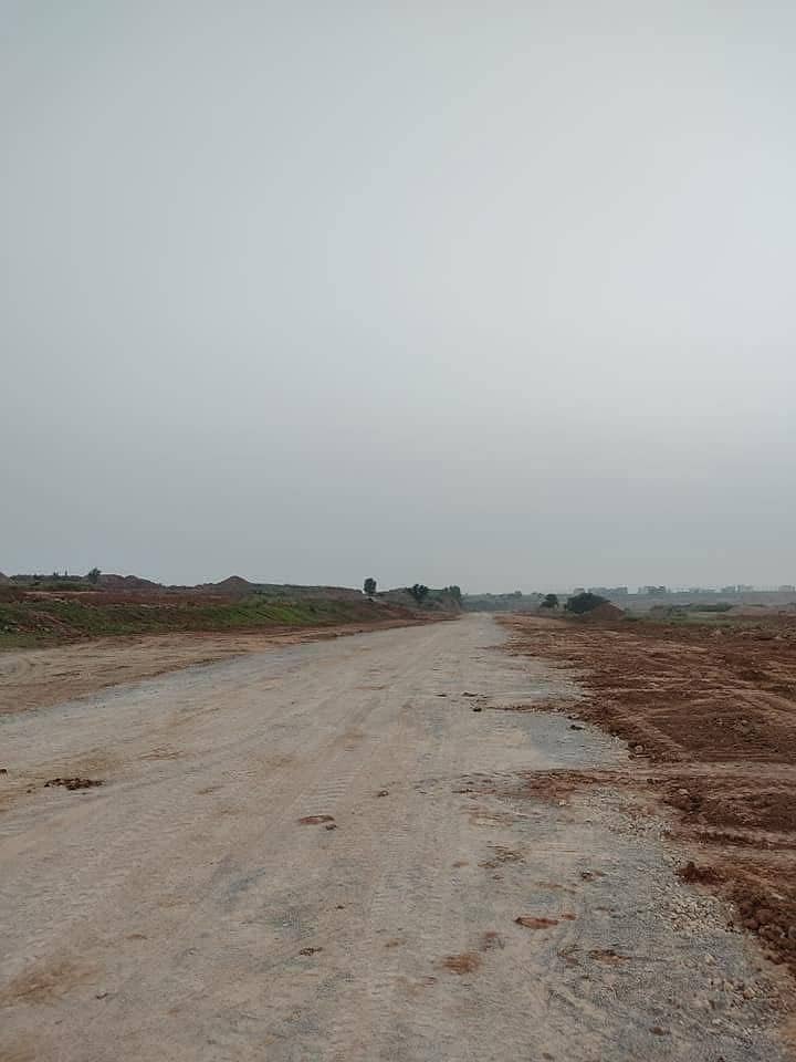I-15-3 back open Extra land plot 0