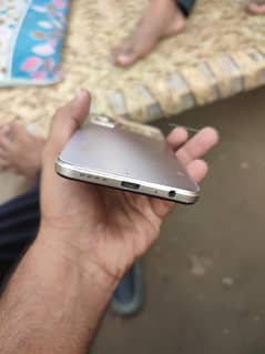 Infinix Note 12