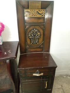 2 side tables , dressing table