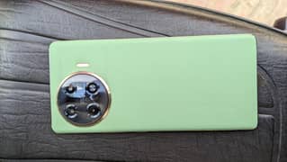 Tecno spark 20pro plus. contact:03206932684