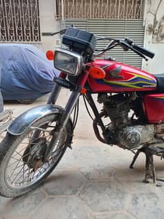Honda 125 bike