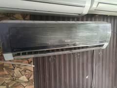 GREE 1.5 TON DC INVERTER GAS FULL CHILL COOLING