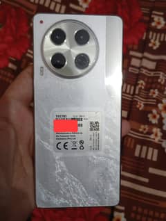Techno Camon 30