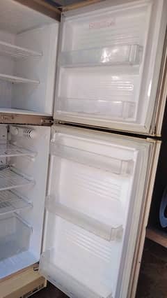 For sale  PEL refrigerator not repair excellent cooling
