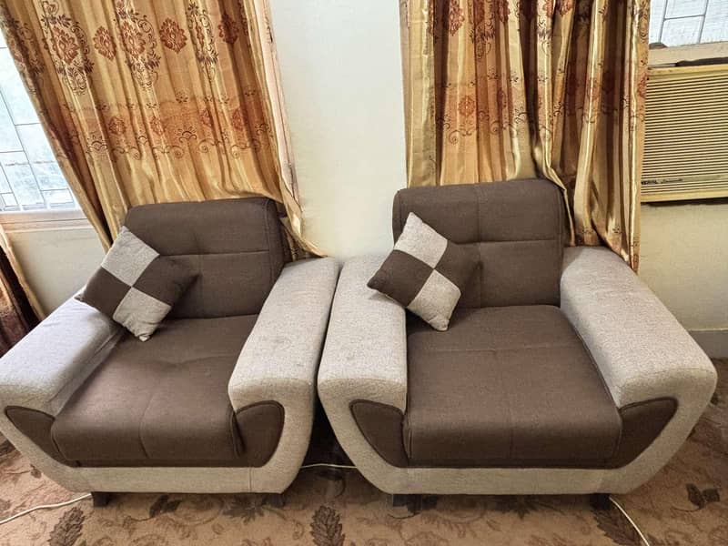 7 Seater Ship shaped Sofa set with centre and side tables 1