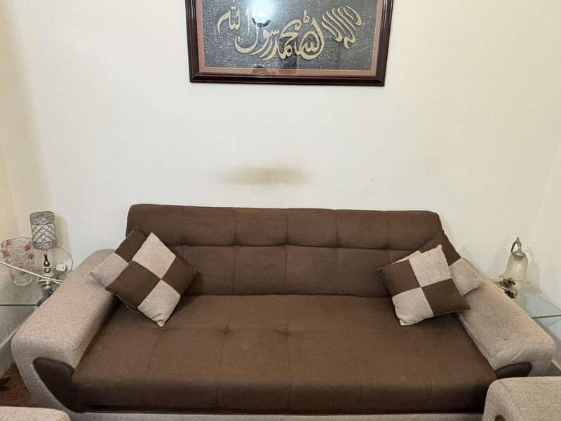 7 Seater Ship shaped Sofa set with centre and side tables 3