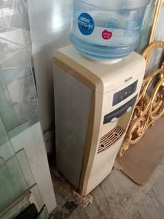 water Dispenser  Haier