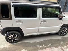 Suzuki hustler j style