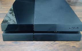 PlayStation 4 (CUH-1102A) - Great Condition