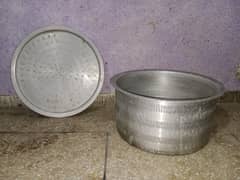 stainless steel and aluminum cooking Pots