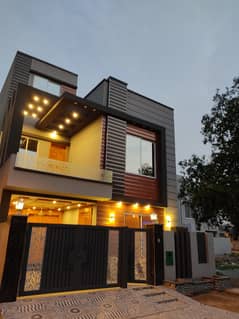 5 Marla Luxury Non Furnished House For Rent in Bahria Town Lahore