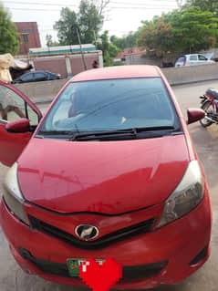 Toyota vitz 2012. . . . ( no taching in pakistan )