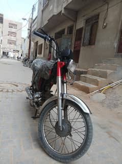 Union star bike 2017 model  Registration of Larkana number