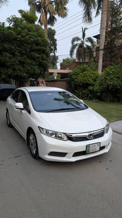 Honda Civic 2014 Vti prosmatec mint condition