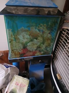 aquarium with stand kahin tota hua nhi hai ok hai