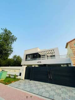 1 Kanal Luxury Non Furnished House For Sale in Bahria Town Lahore
