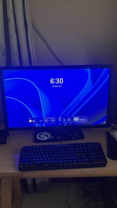 Dell 27” inch monitor 20