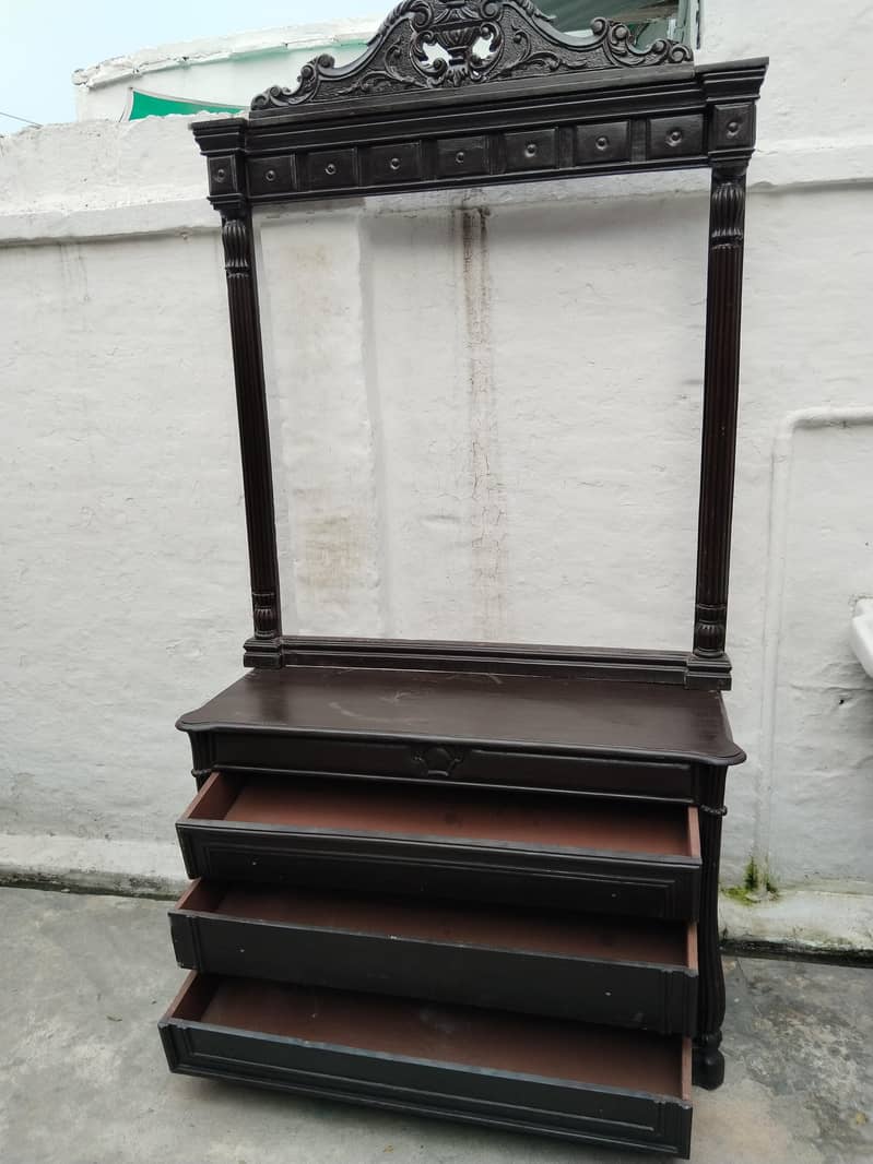 Chinioti wooden Dressing Table 4