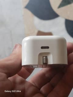 IPhone 15 Charger Original New 1 weeq used