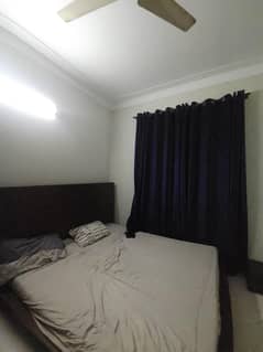 bed hai new fashion or use ni hua bilkul bhi
