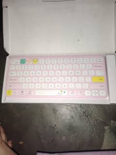 This is a wireless keyboard and rgb mouse