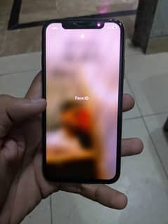 Hlo i am selling iphone xs