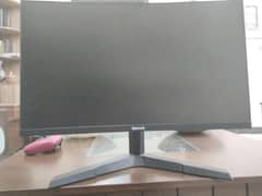 Selling 165hrtz red dragon monitor for cheap