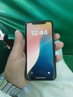 iphone 11 64 /jv