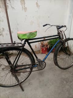 sohrab bycicle achi condition me Rs: 10000