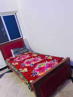 Single bed with mattress