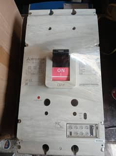 Mitsubishi No Fuse Breaker 800 Amp