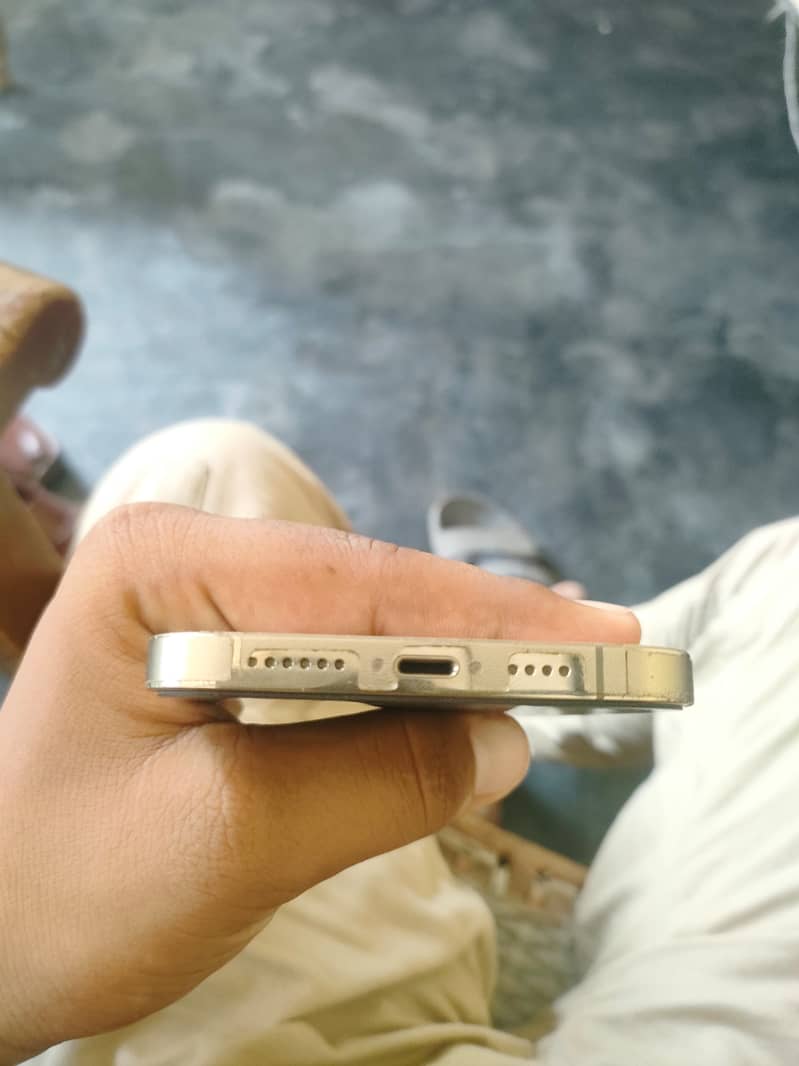 13 pro max bypass Exchange Possible with good phone 2