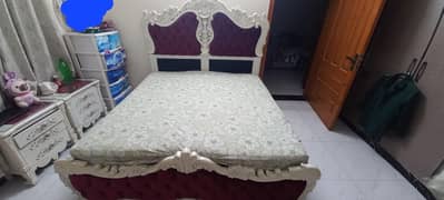 Bed Set with Dressing