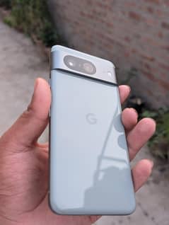 Google Pixel 8