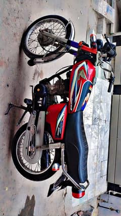 Honda 125-15 model lush condition all ok document complete H