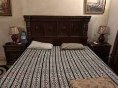 King size wooden chinioti bed set