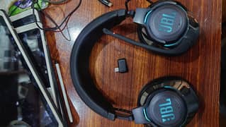 JBL Quantum 810 gaming headset
