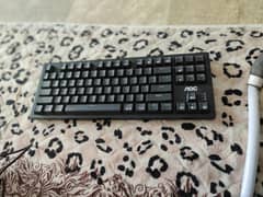 this a wireless RGB semi mechanical keyboard. All black.