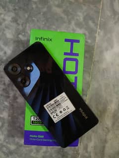 8+8Gb Ram 128Gb memory Whatsapp 03065084129