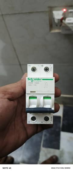 Schneider