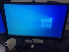 Planar 27 inch 2k (2k display works on DP and DVI port only)