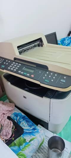 Hp laserjet 2727 3 in  1