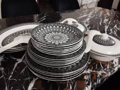 Dinner set