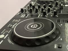Pioneer DDJ-400 - Urgent Sale (10/10 Condition)
