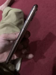 Iphone xs gold 64gb pta approved