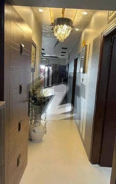 1050 Square Feet Flat For Sale Is Available In Garden West