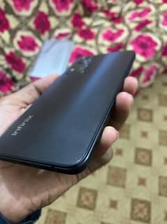 Selling Infinix Note 11